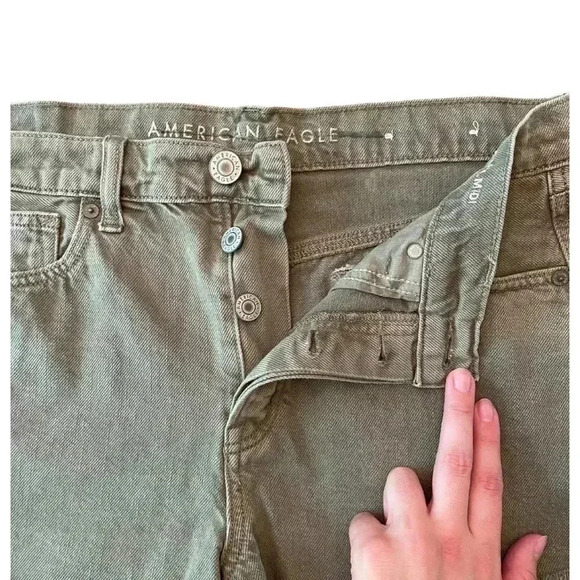 American Eagle High Waisted Festival Midi Jean Shorts Olive Green Size 8 - Picture 2 of 8